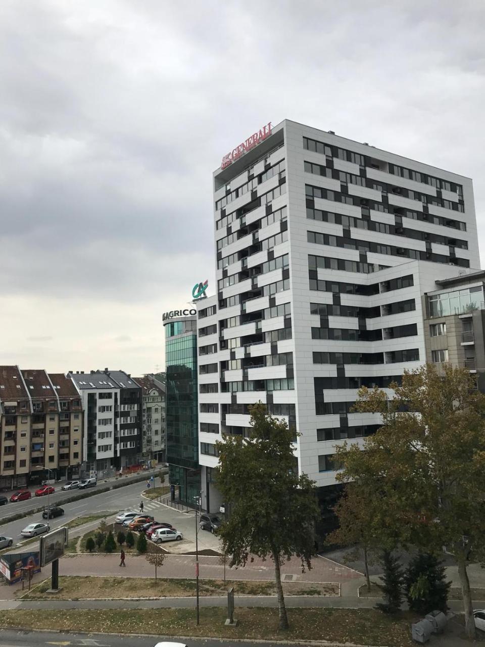 Stan Na Dan Angel Apartment โนวีซาด ภายนอก รูปภาพ