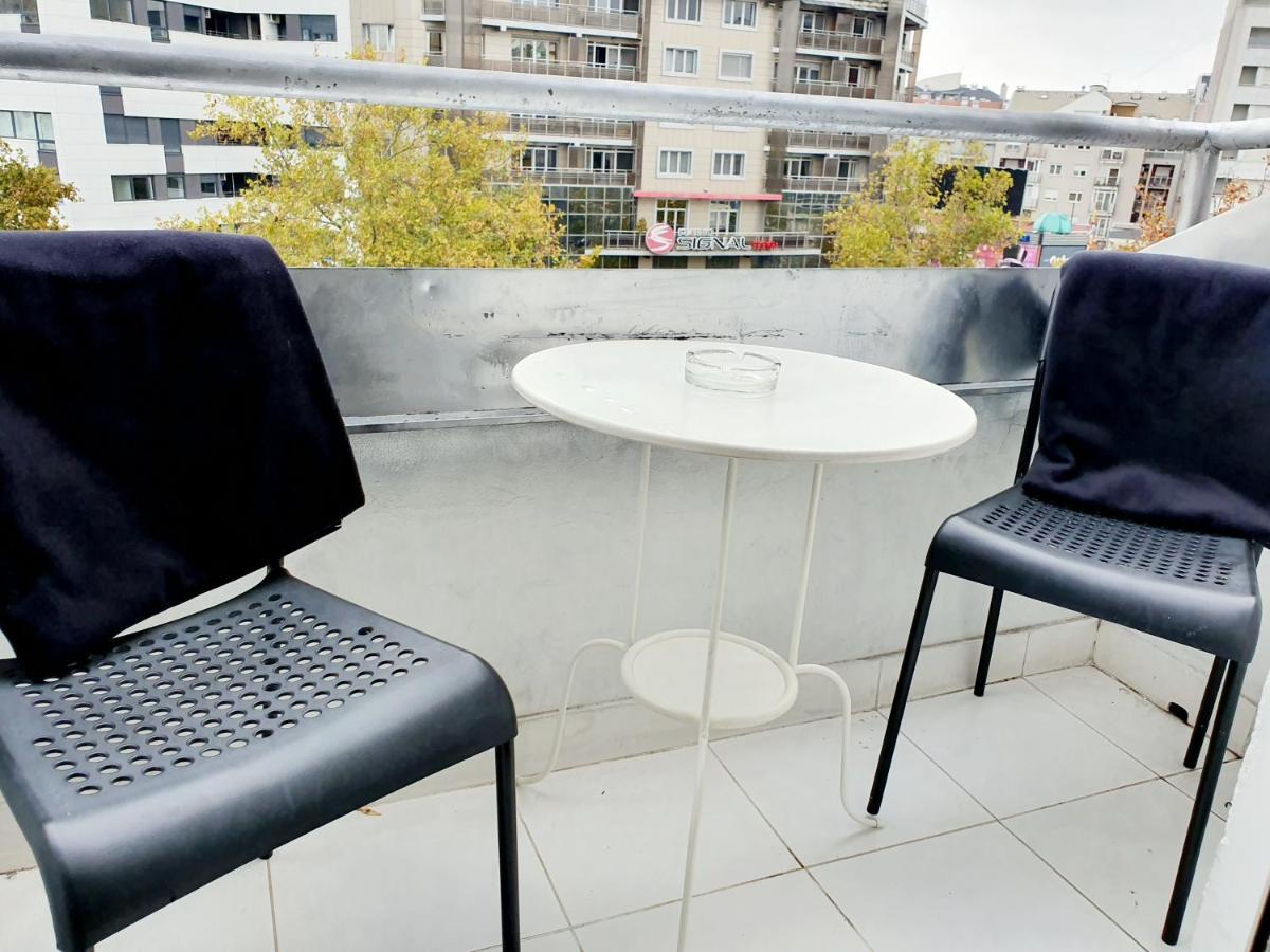Stan Na Dan Angel Apartment โนวีซาด ภายนอก รูปภาพ